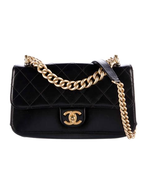 chanel small straight lined flap bag